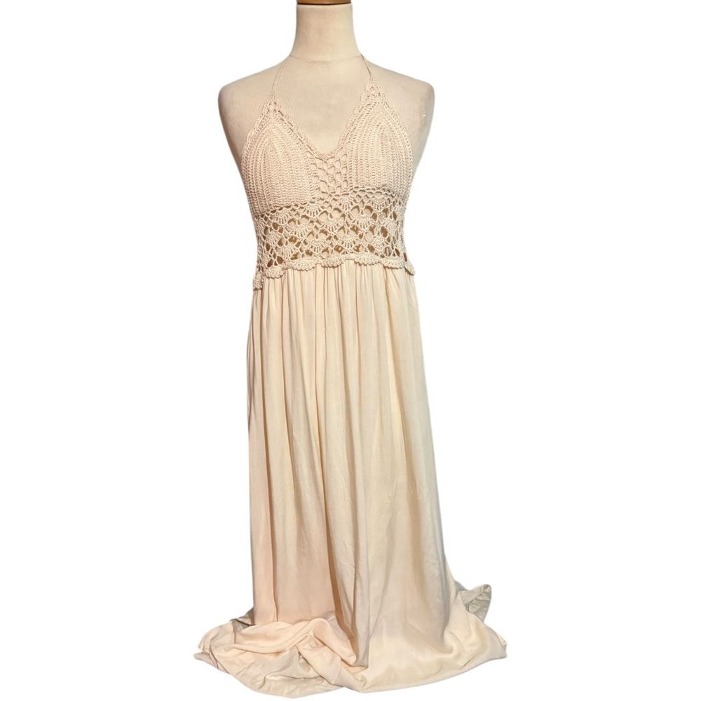 Elegant Cream Halter Dress